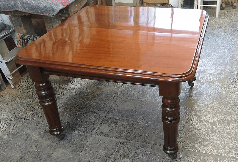 Restauración Mesa Comedor