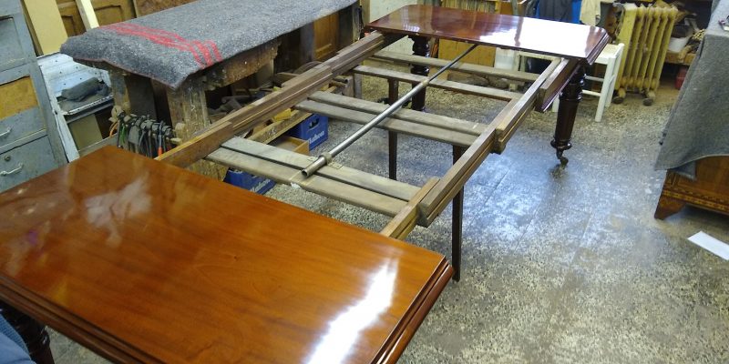 Mesa comedor extensible manivela