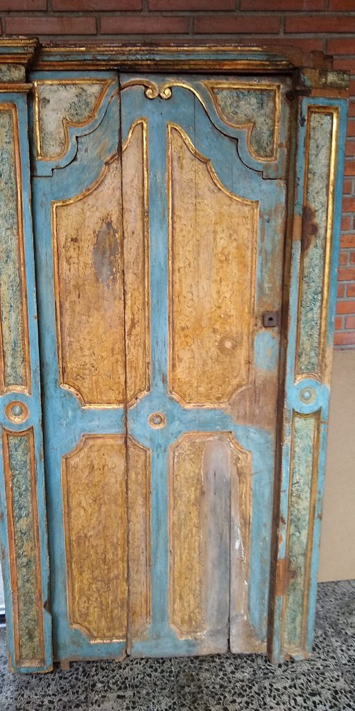 restauración puerta sacrestia
