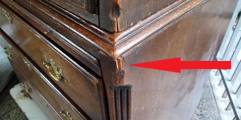 restauración de mueble antiguo