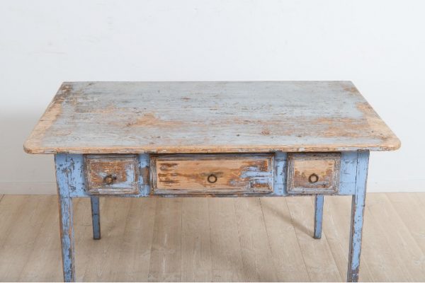 MESA AUXILIAR ESTILO PROVENZAL