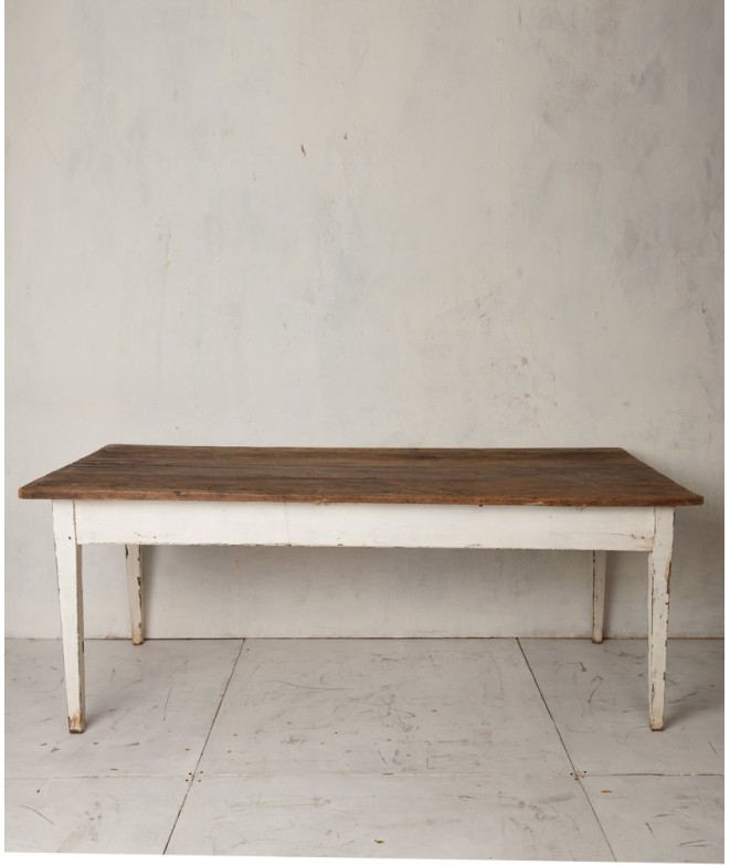 Mesa de trabajo en pino viejo