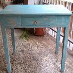 MESA AUXILIAR
VINTAGE