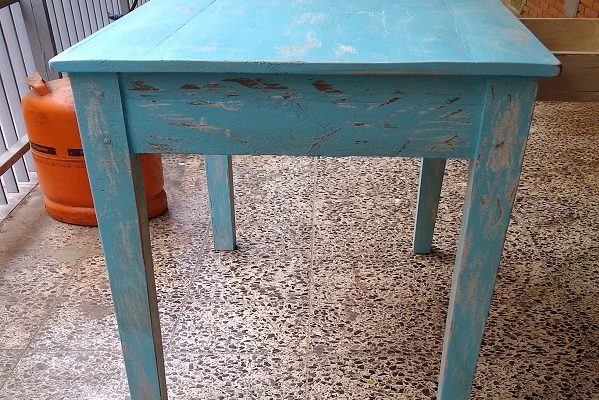 mesa pintada chalk paint